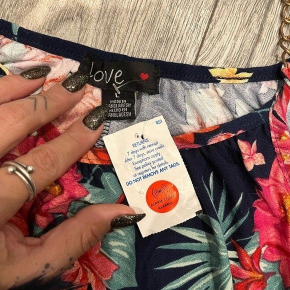 NWT Love Large Floral Navy Dress Gold Chain Straps - Picture 4 of 5